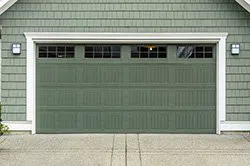 Expert Garage Doors  Worcester, MA 508-869-9026 - residential-side